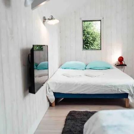 Ferienhaus Chic And Elegant House 5 Minutes From Pereire *